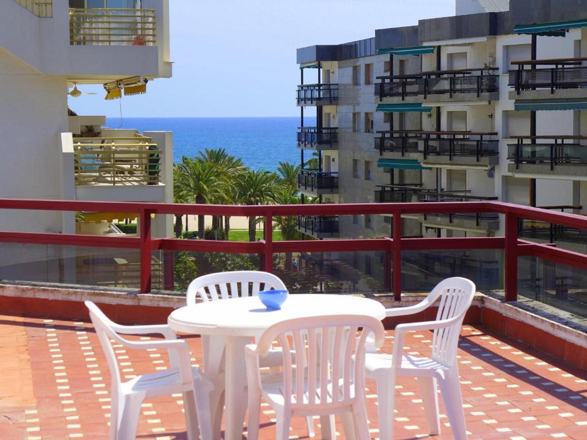 Rentalmar Atlantida Apartamentos Salou Extérieur photo